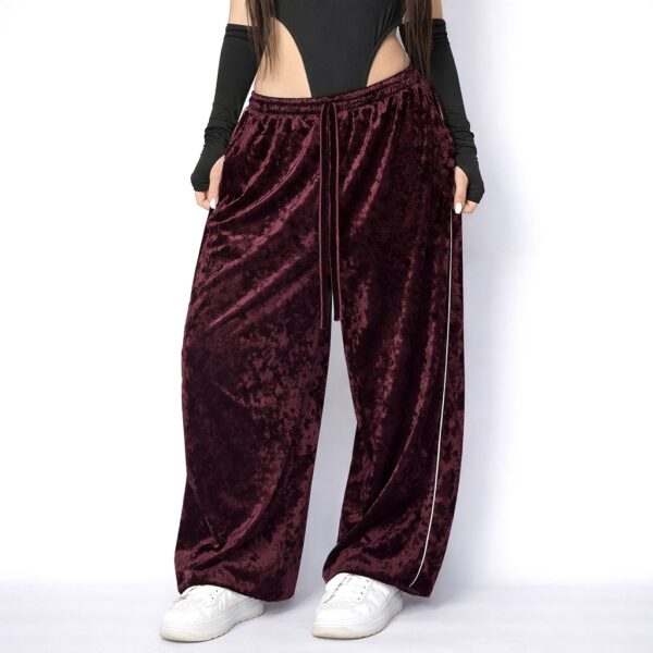 МОДЕЛЬ: ВЕЛЮР "МАРМУР"